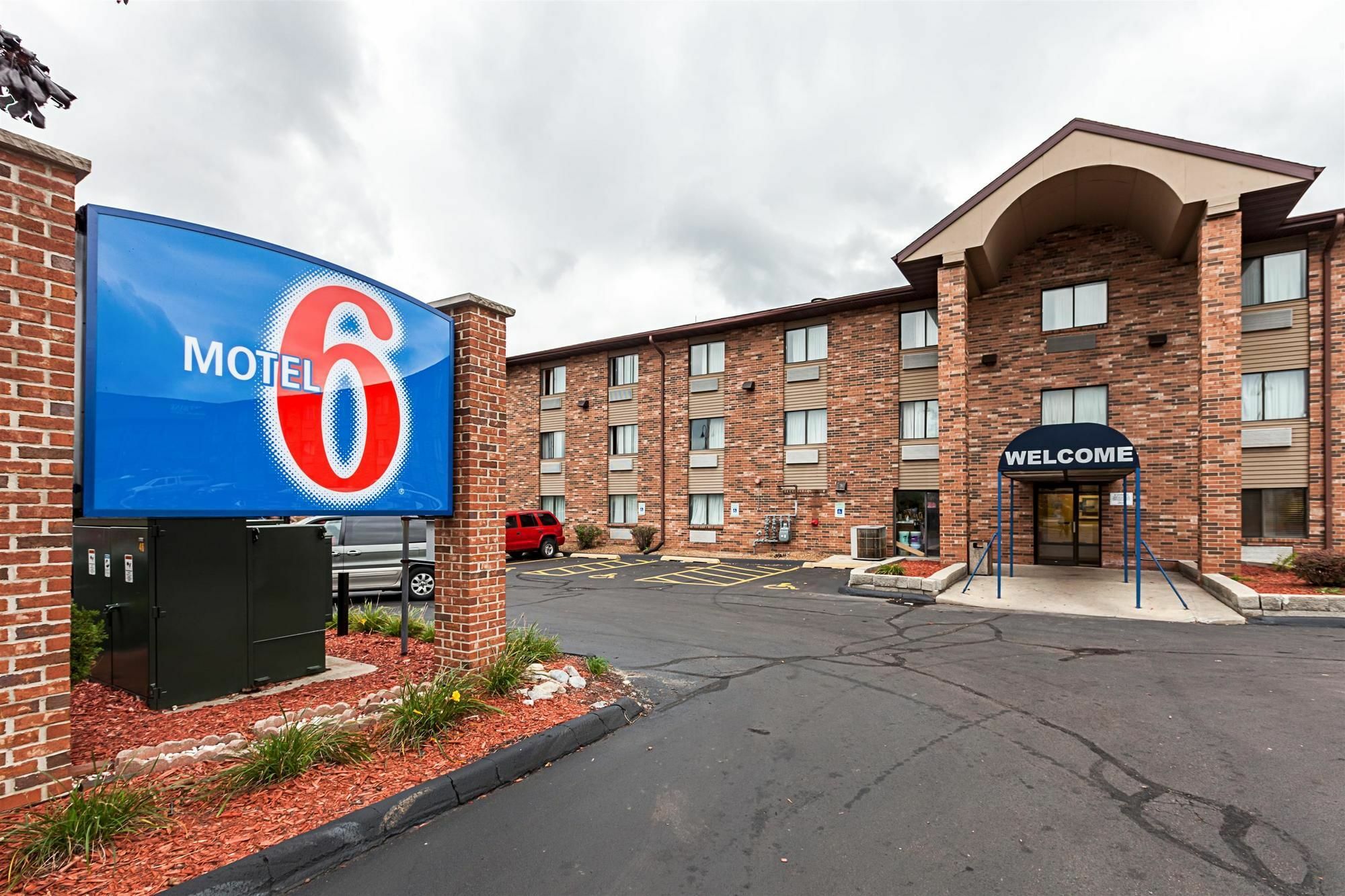 Motel 6-Milwaukee, Wi - Glendale Luaran gambar